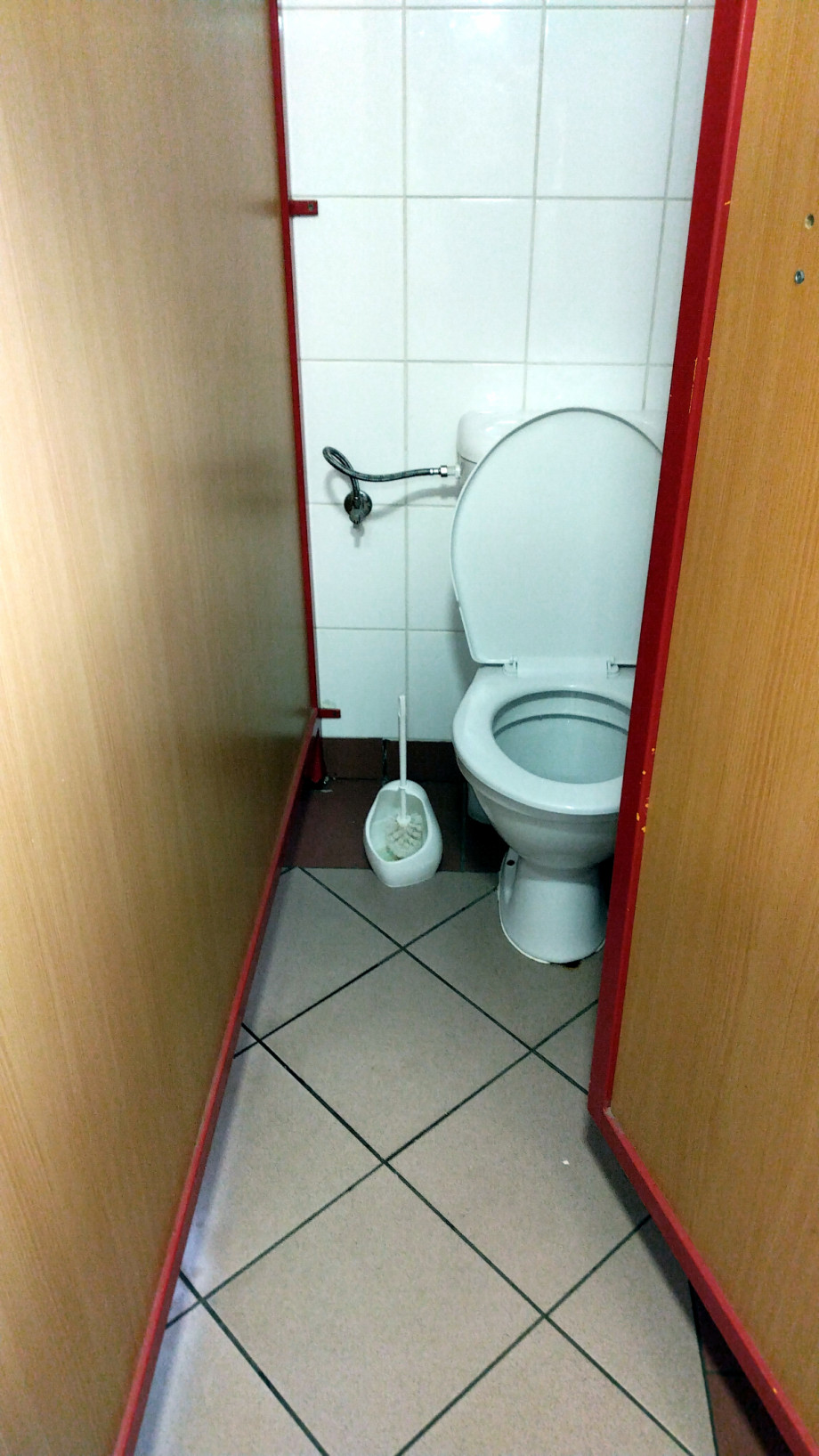 Туалет на АЗС Motocentrum Milín. Изображение 2