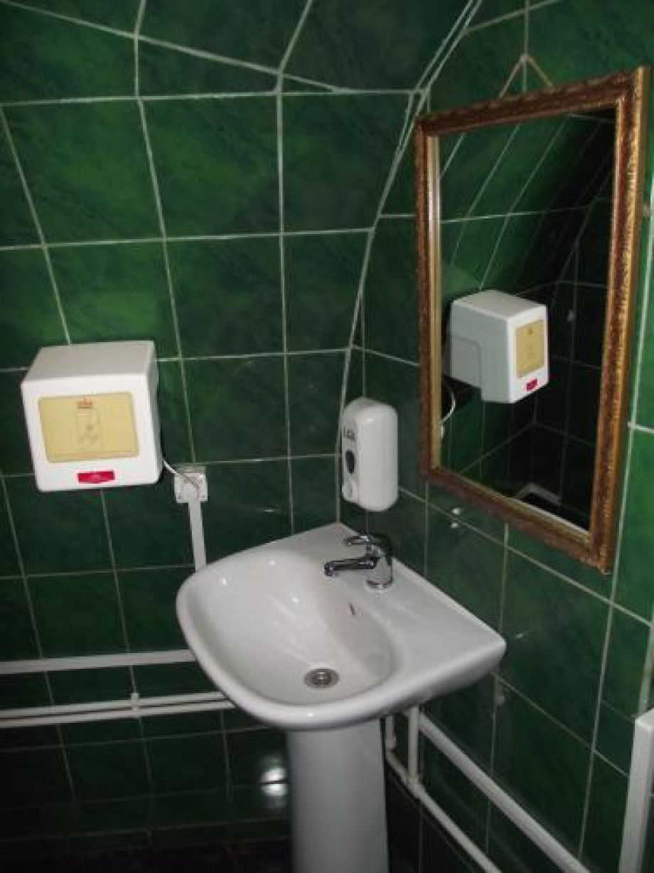 Туалет в ресторане «Русь». Изображение 2