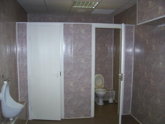 Туалет в БЦ "Атолл"