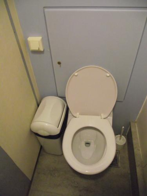 Туалет на пароме Malita (Мальта — Гоцо)