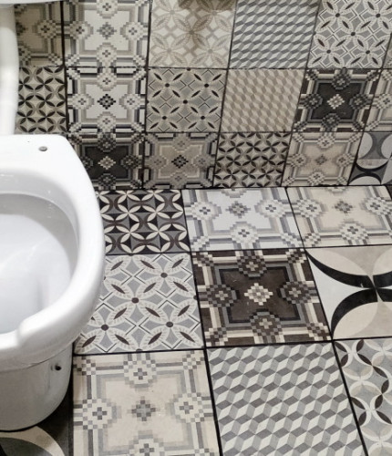 Туалет без стульчака в Sartoria Gastronomica
