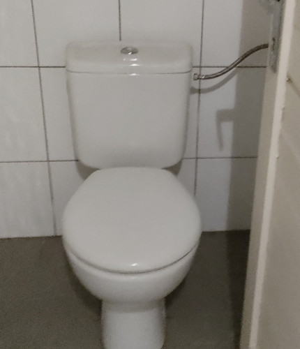 Туалет в убежище министерства транспорта Чешской республики