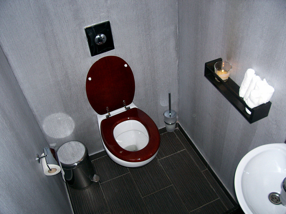 Туалет в кафе «Бульвар 10/7». Изображение 1