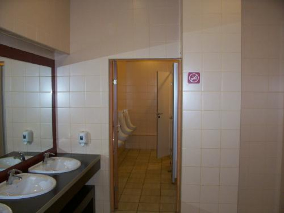 Туалет в ТРК «Родео-Драйв». Изображение 1