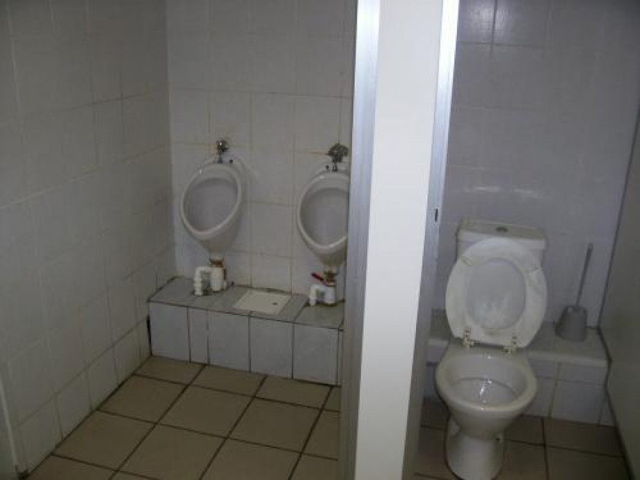 Туалет в ТЦ "Гулливер". Изображение 2