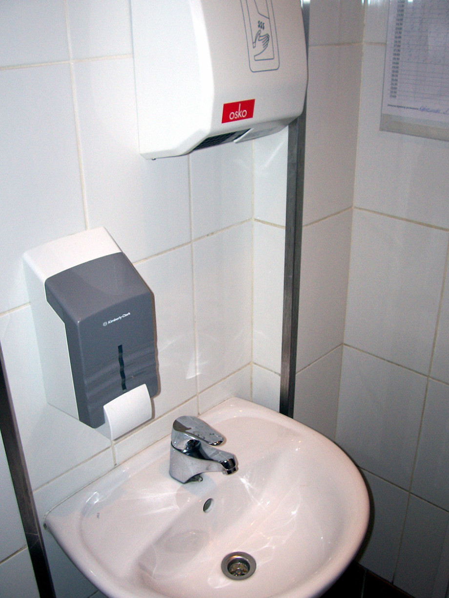 Туалет в Теремке на Лиговском. Изображение 2