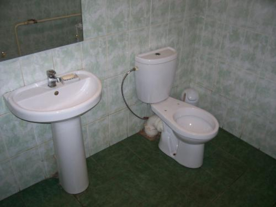 Туалет на выставке в вологодском кремле. Изображение 1