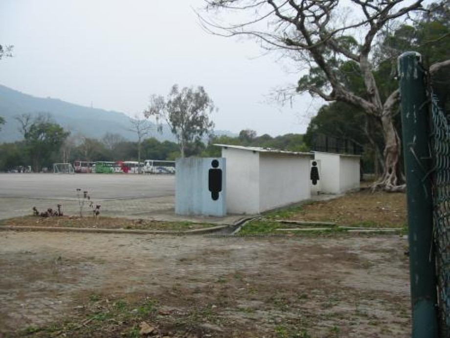 Туалет школы Lam Tsuen. Изображение 3