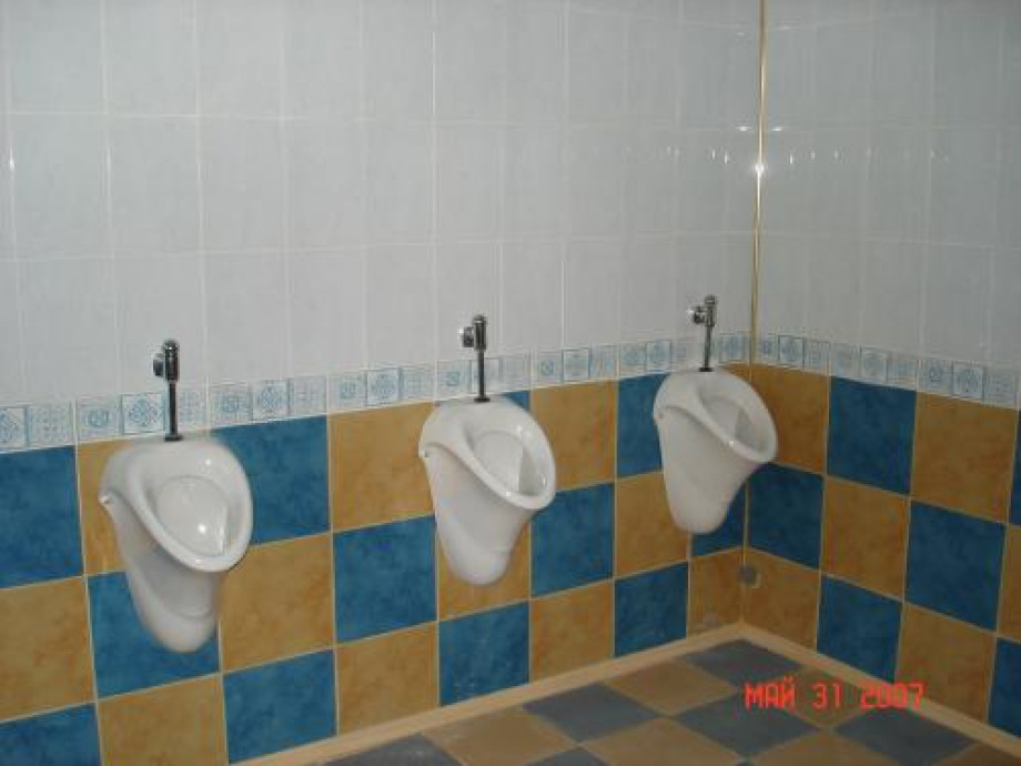 Туалет в сквере "Комсомольский". Изображение 2