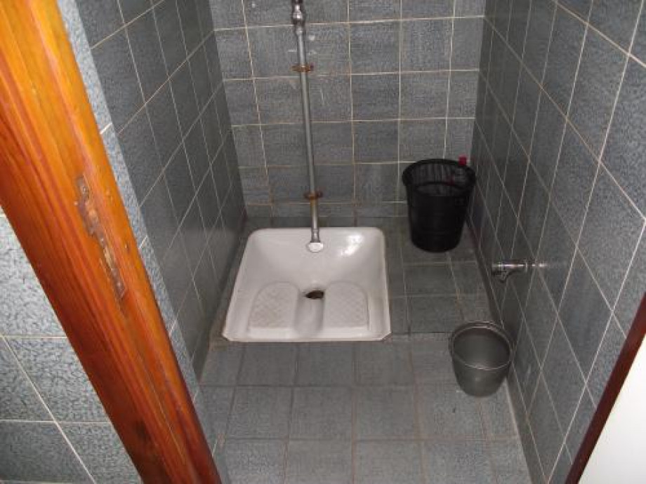 Туалет в банях мечети Хассана II. Изображение 3