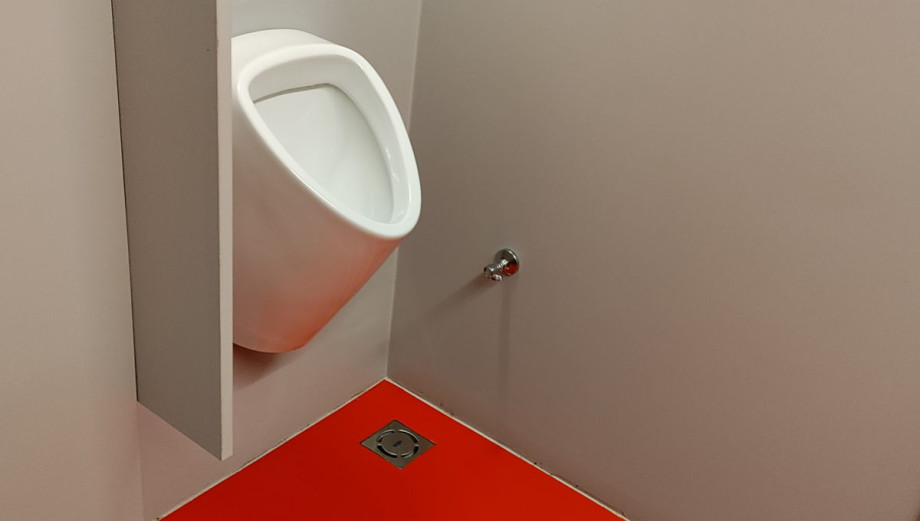 Туалет в кондитерской Sladká dílna. Изображение 2