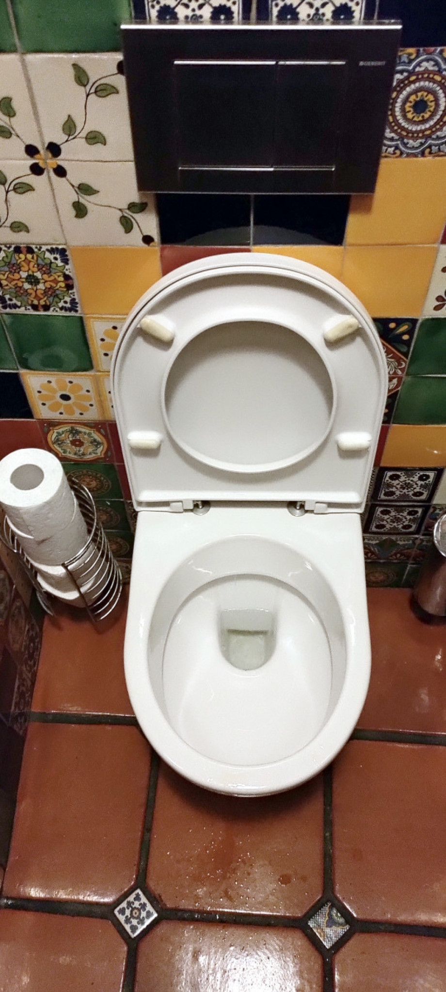 Туалеты в La Boca. Изображение 3
