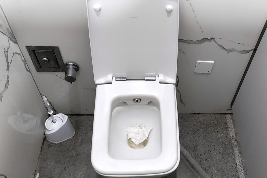 Туалет в терминале 3 аэропорта Антальи. Изображение 3
