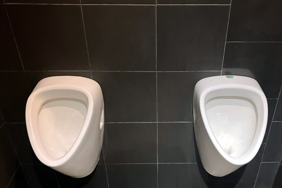 Туалет в ресторане CHIAKI. Изображение 3