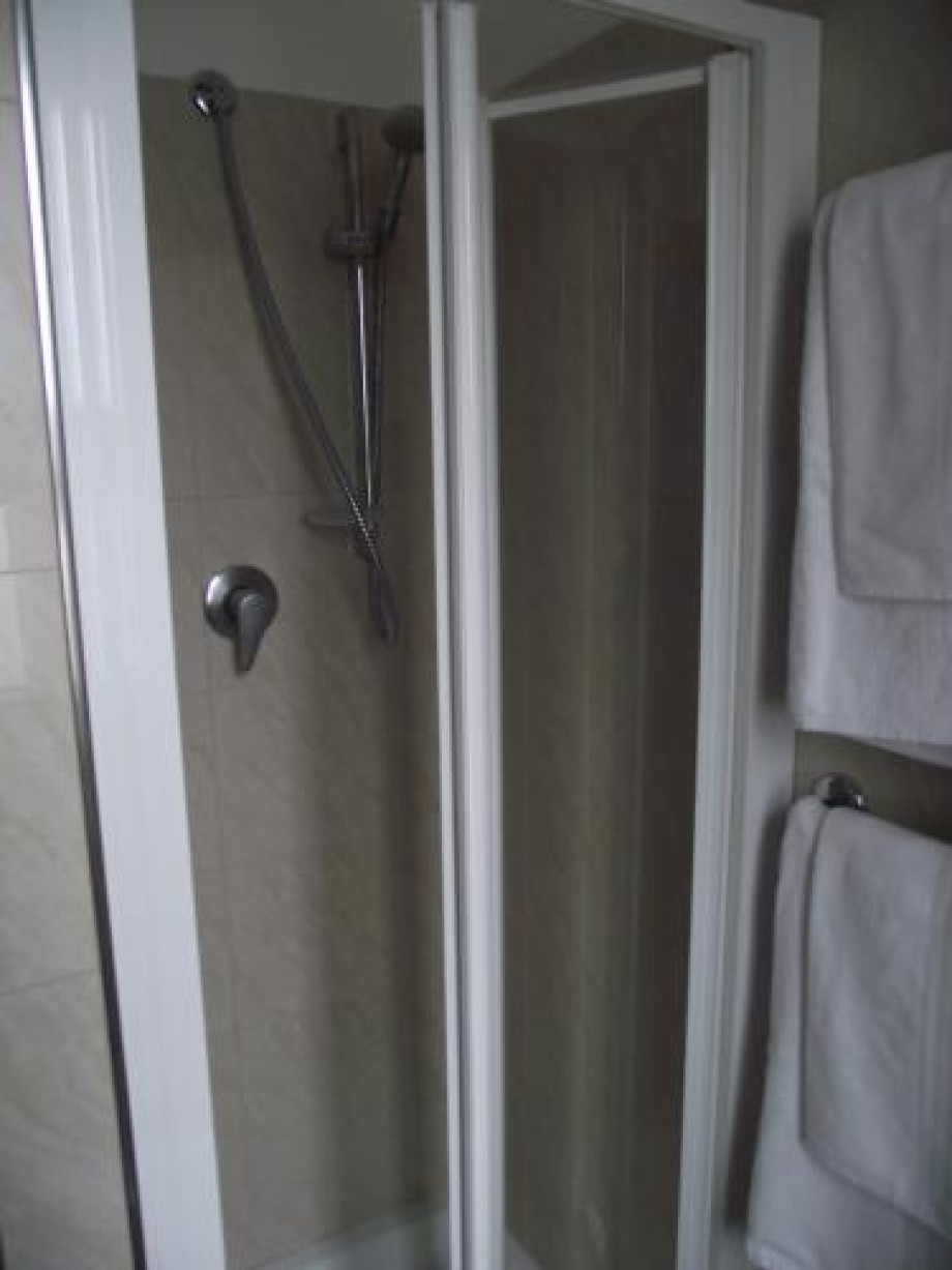 Туалетная комната в номере гостиницы Ascot. Изображение 2