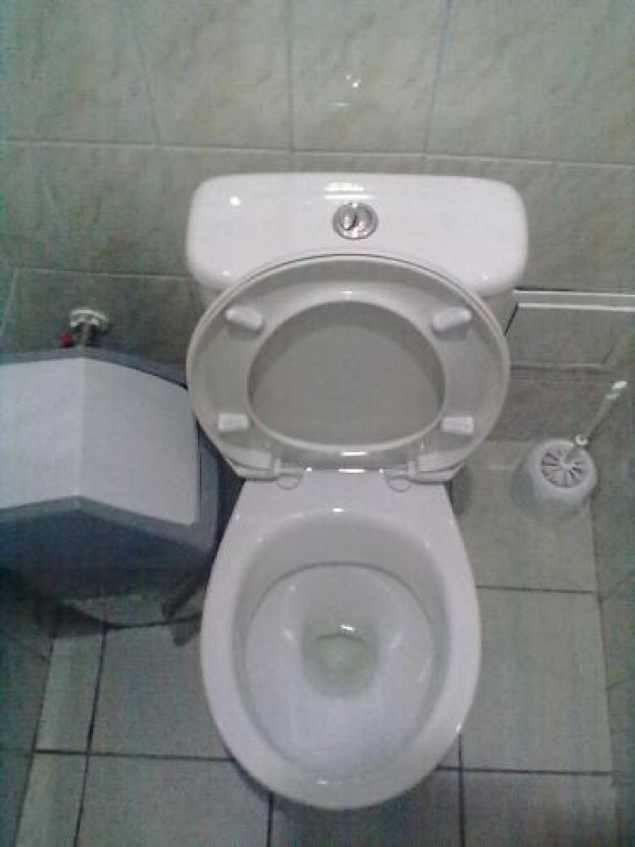 Туалет в БЦ «Аврора Сити». Изображение 2