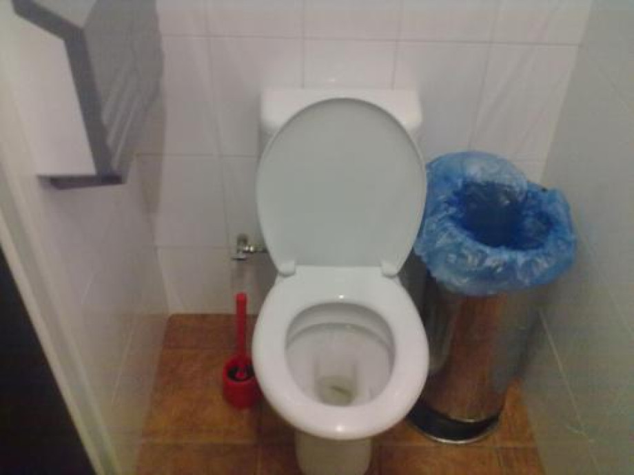 Туалет в Кофешопе на Невском. Изображение 1