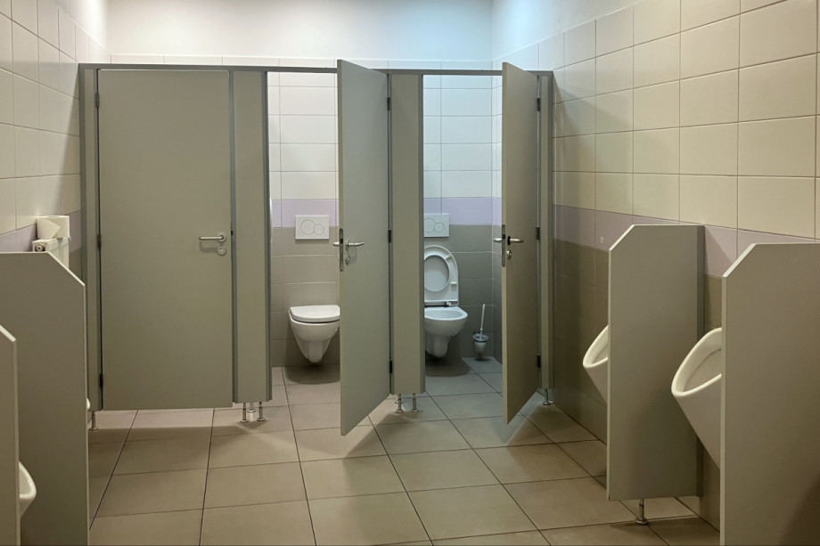 Туалет в культурном доме Ладви. Изображение 4