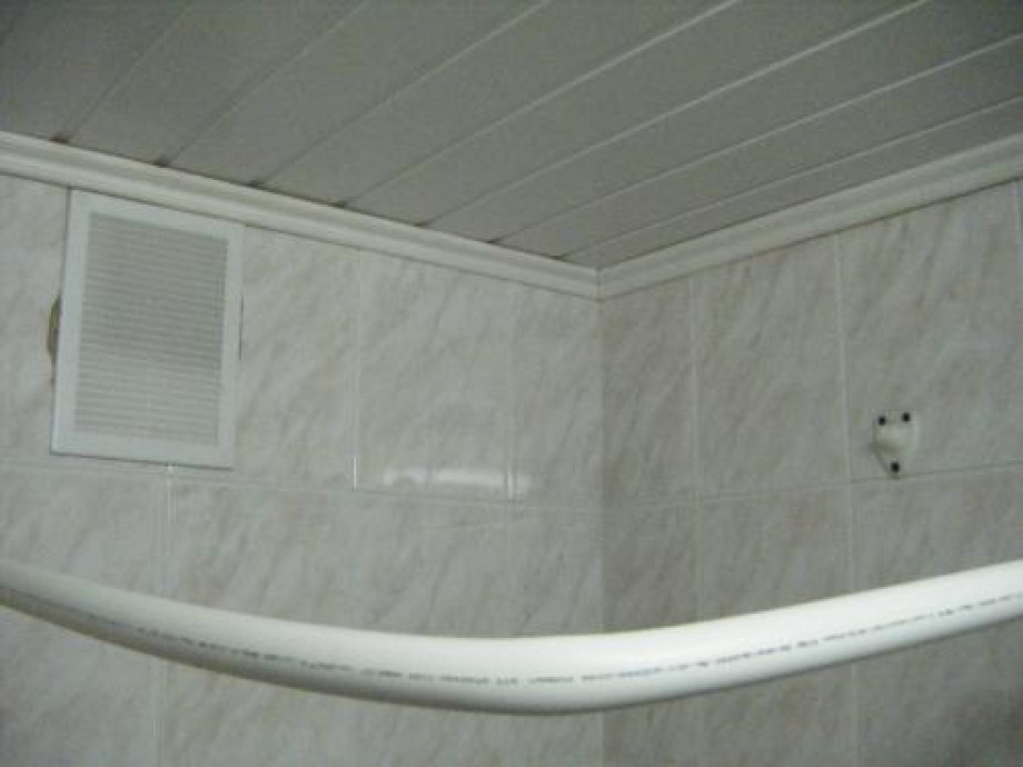 Туалет в номере гостиницы «Волга». Изображение 2