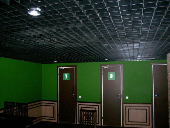 Туалет в бильярдном клубе Гермес