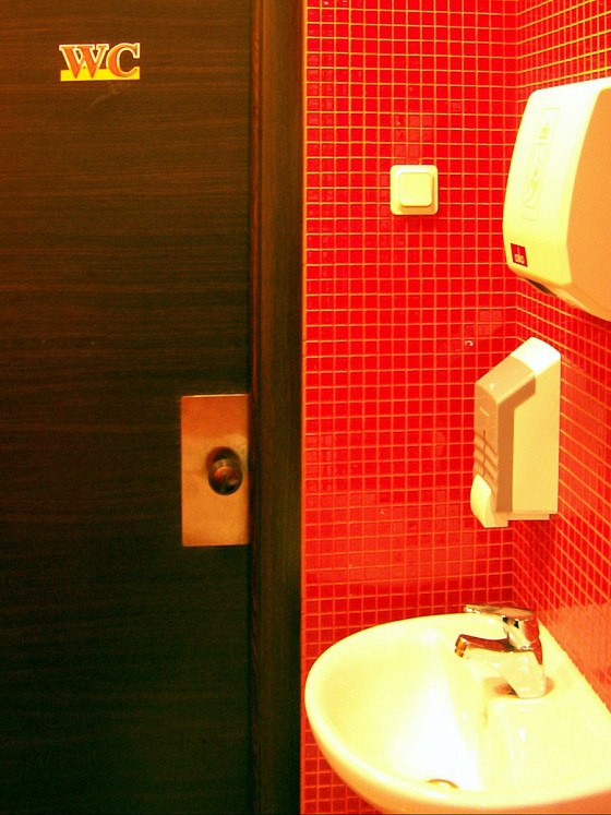 Туалет в Теремке на Лиговском