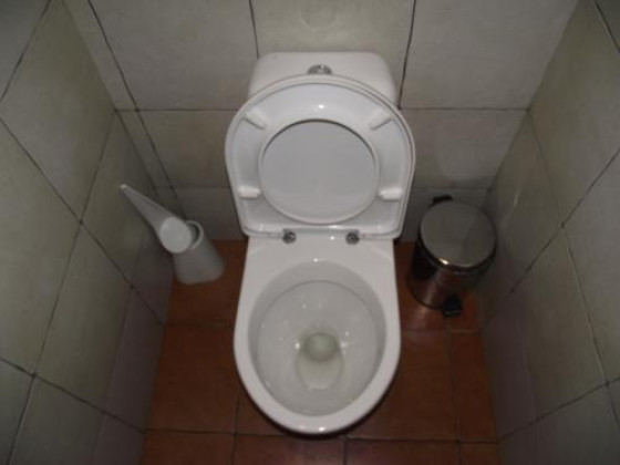 Туалет в баре Beerodrom