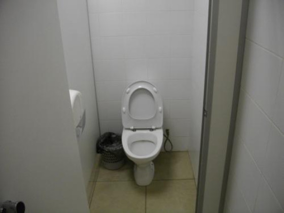 Туалет в торговом комплексе «Звенигородский»