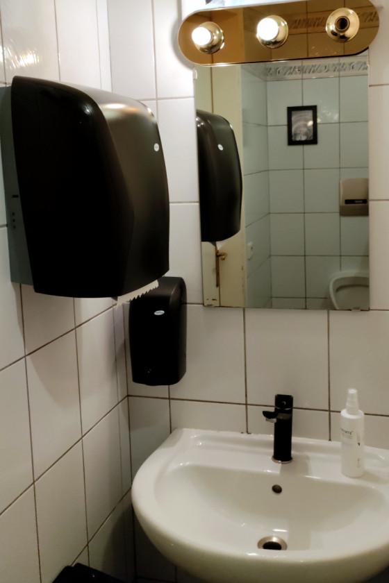 Туалет в Osteria Cavalli