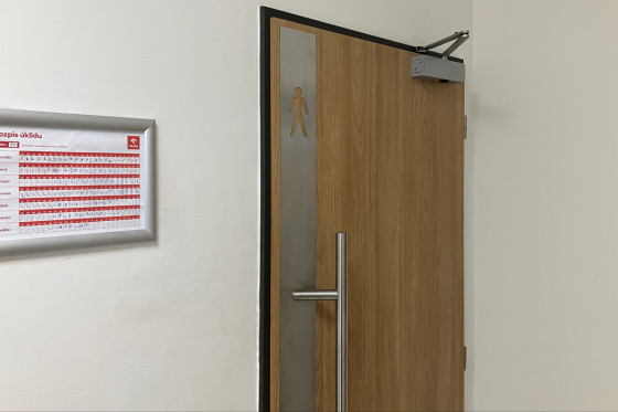 Туалет на заправке Orlen в Мельнике