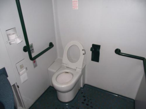 Туалеты в поезде Regionale Veloce